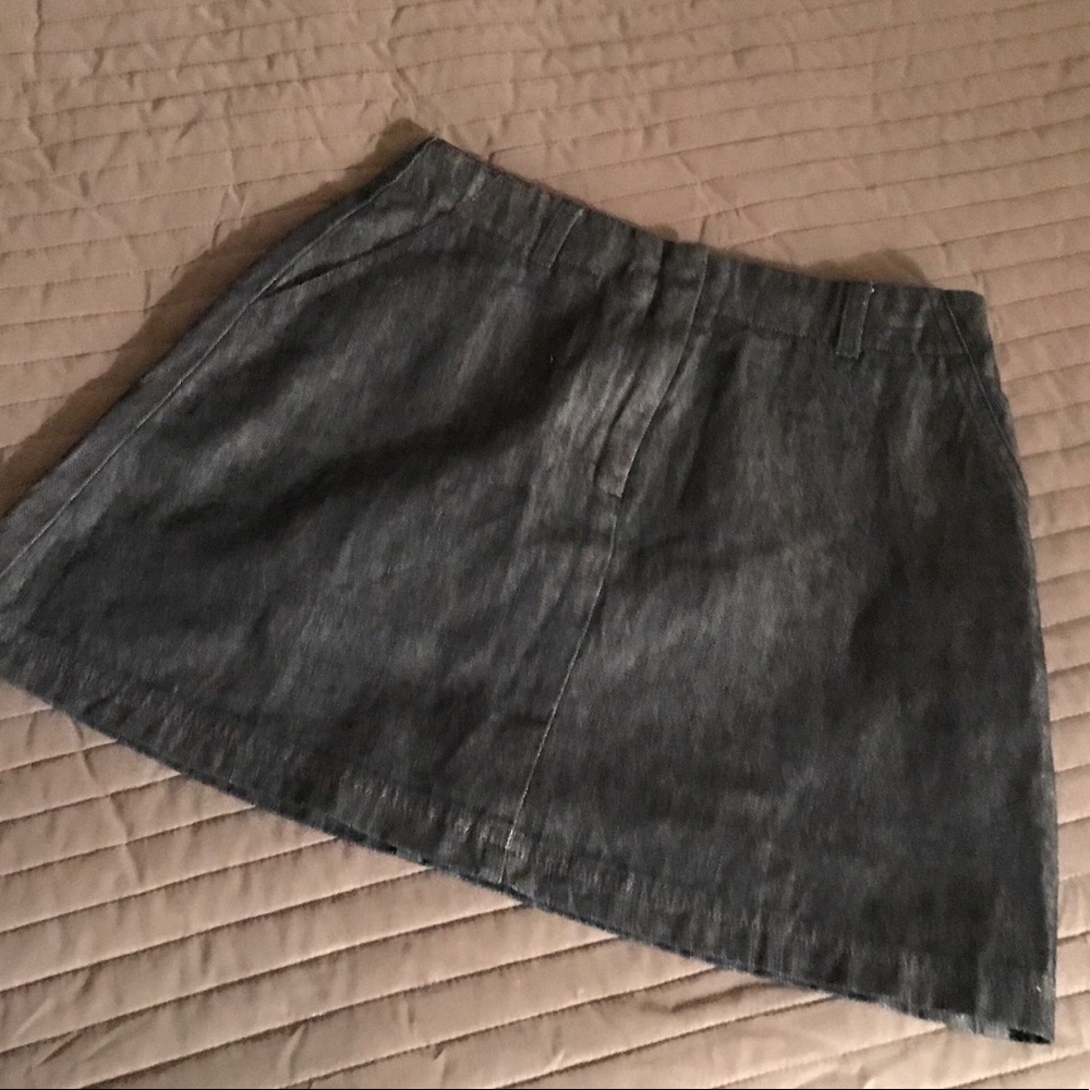 NWT Soft Grey skirt size 6